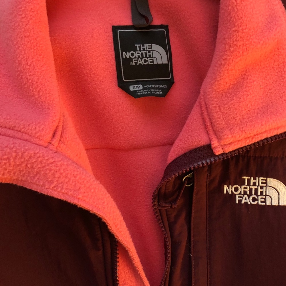 North Face Denali Jacket - Picture 2 of 5